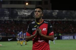 Terminó la paciencia en el Expreso Austral (VIDEO)