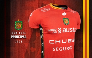 COSITAS BIEN HECHAS para Deportivo Cuenca y una indumentaria a la altura de un club histórico