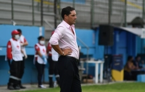 Fabián Frías 3