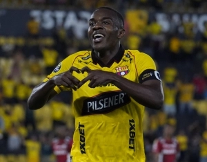 ¡Descanso prolongado! Jhonny Quiñónez no arrancó con Independiente la pretemporada con licencia otorgada