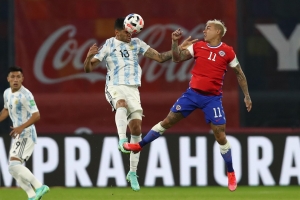 ¡Eduardo Vargas, Bicampeón de Copa América con Chile, está EN LA MIRA DE UN GRANDE de Ecuador!