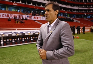 ¡Sale a la luz el video con el que el agente de Fabián Bustos enamoró al Santos! VIDEO)