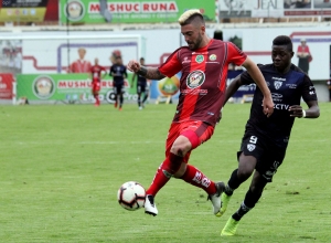 Se baja del Ponchito (FOTO)