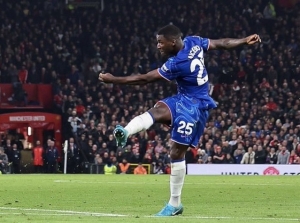 ¡Moisés Caicedo SE QUEDÓ CON LA PICA y habló del Golazo de Volea que le anuló el VAR en la Premier!