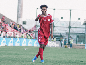 Hoy no hubo gol, pero sí alegría nivel Sudamericana para Daniel Valencia y América de Cali