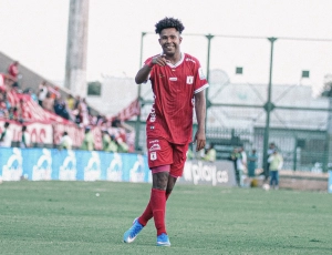 ¡SANGRE, SUDOR Y ORGULLO! Manta FC se rebeló en el campo y le apagó la sonrisa a Vinotinto FC