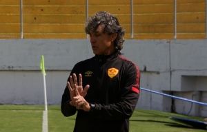 “En estos tres partidos hemos estado más cerca de ganar, que de perder” (ENTREVISTA)