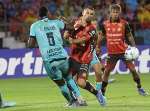 ¡Mateo Maccari rompe el silencio! Acepta la sanción y confiesa su verdad tras hundir a jugador de Barcelona