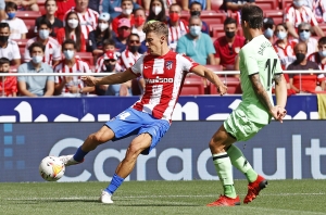 Atlético de Madrid deja la cima servida en bandeja (VIDEO)