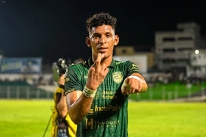 Agonía y gloria en Machala: El desahogo de Orense tras tumbar a Libertad FC en el último suspiro