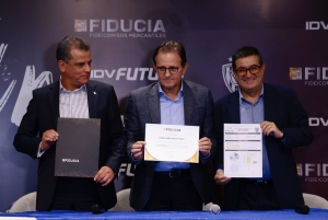 Aceptamos su pedido (AUDIO)