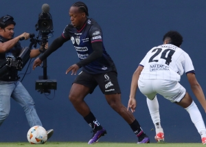 SE CIERRA UN CAPÍTULO OLVIDABLE: Romario Ibarra deja Independiente del Valle tras un ciclo sin impacto