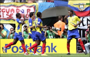 “Gonzalo Plata y Moisés Caicedo darán mucho de qué hablar… ¡Denle tiempo a Alfaro!” (ENTREVISTA)