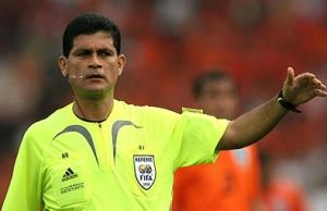 arbitro Oscar Ruiz