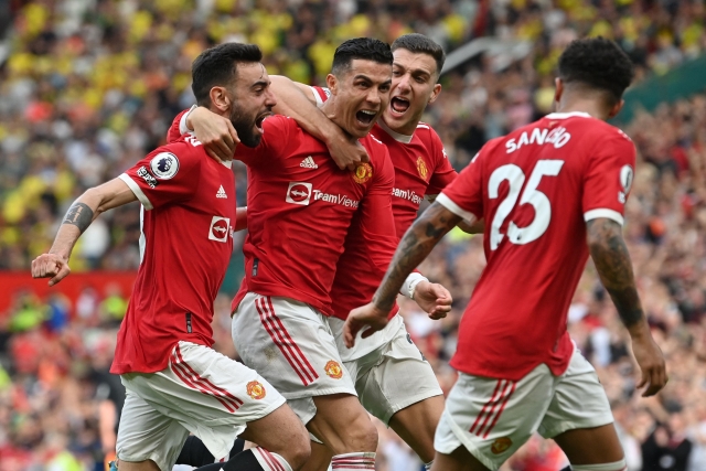 Manchester United 7