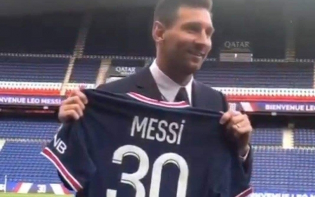 Lionel Messi 10