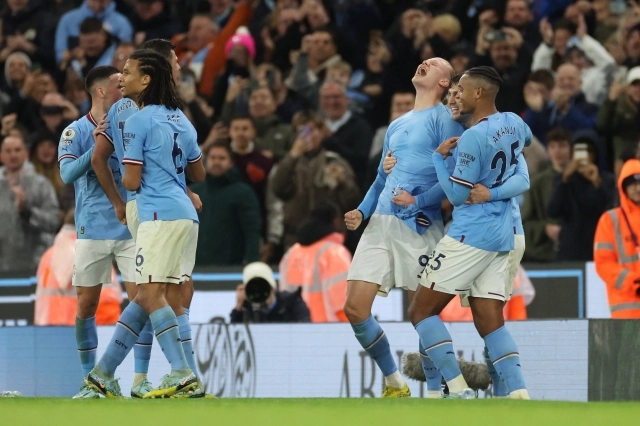 Manchester City 4