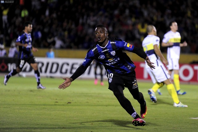 Jose Angulo 7