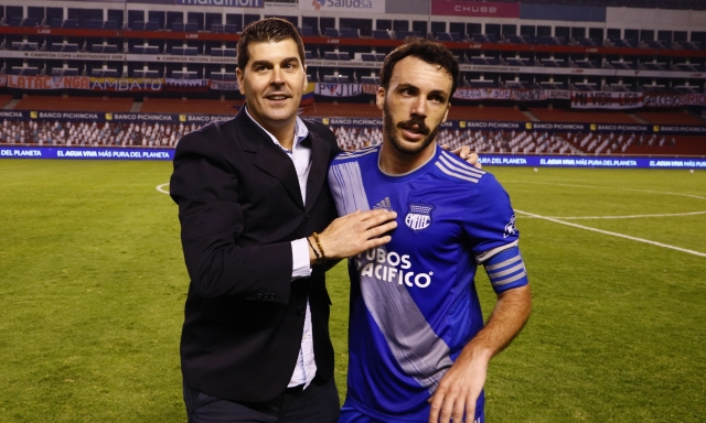Ismael Rescalvo 10