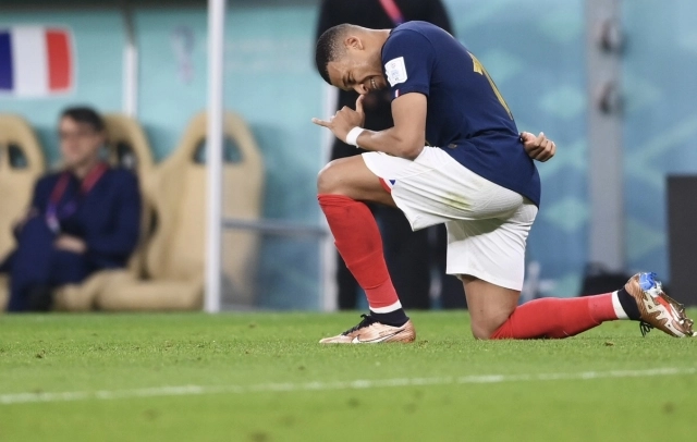 Kylian Mbappe 4
