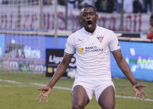 Cristian Martinez 6