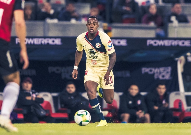 Renato Ibarra 8