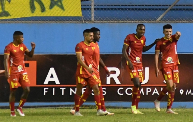 Aucas 27