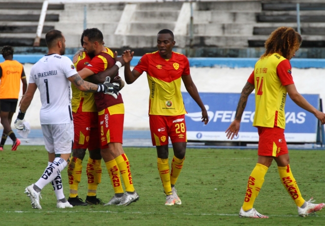 Aucas 13