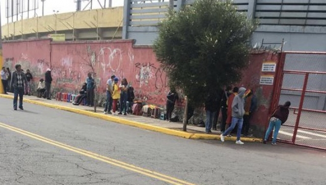 Hinchada Aucas 6