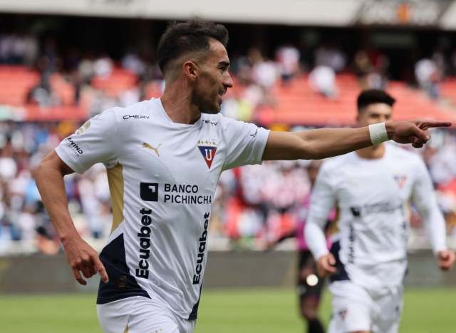 Lisandro Alzugaray 3