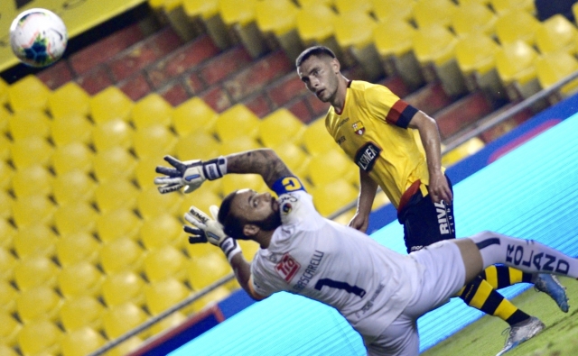 Emmanuel Martinez 7