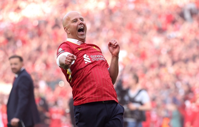 Arne Slot-Liverpool-Tottenham-Premier League-2025
