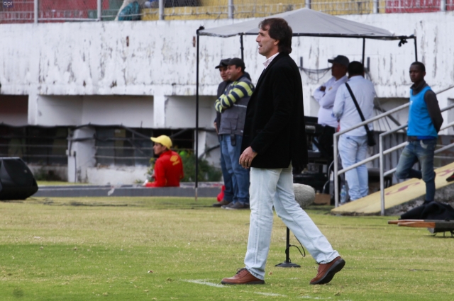 Guillermo Almada 6