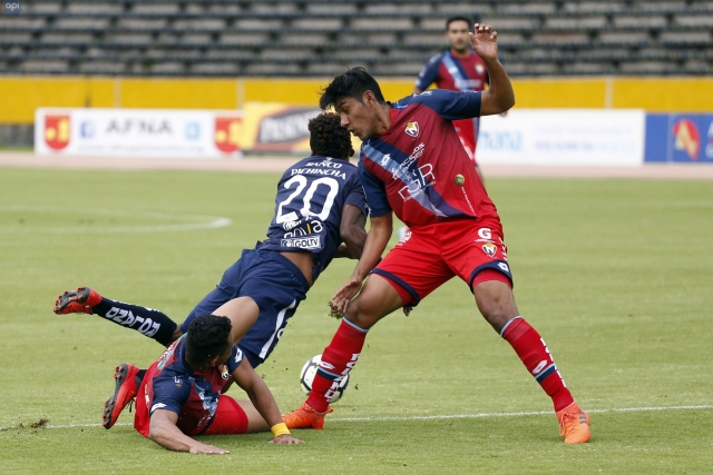 Luis Segovia 7