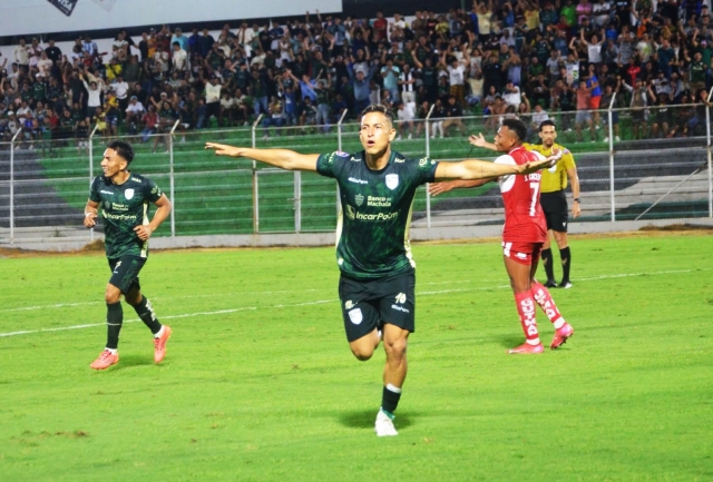 Miguel Parrales 3
