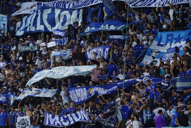 Hinchada Emelec 3
