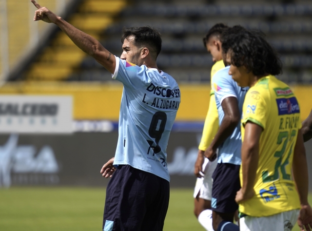 Lisandro Alzugaray 5