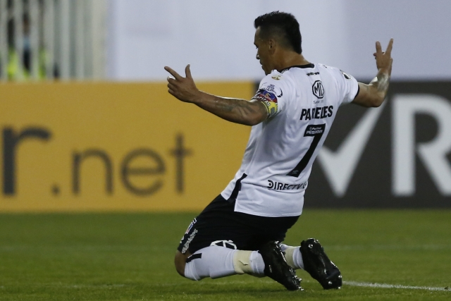 Esteban Paredes