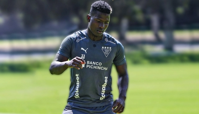 Jairon Charcopa