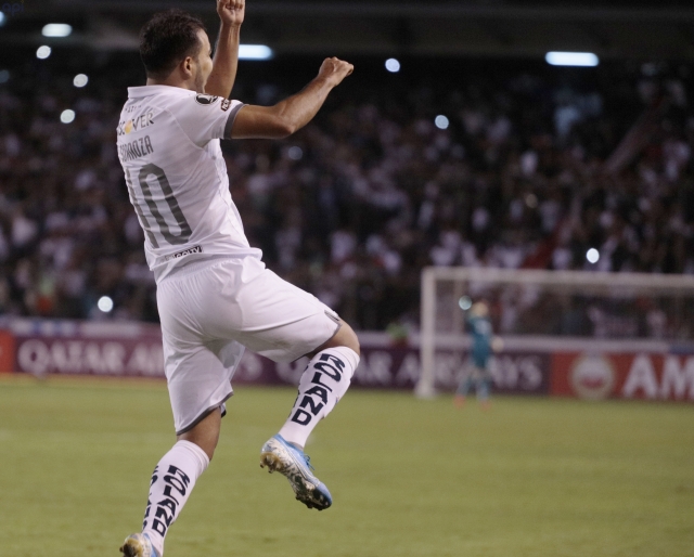 Junior Sornoza 4