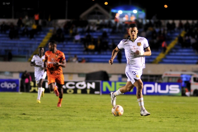 Libertad-Barcelona-LigaPro-2025