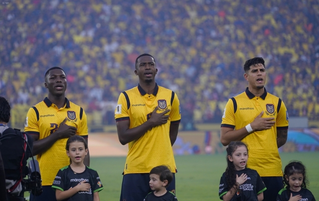 Moises Caicedo Sel 35