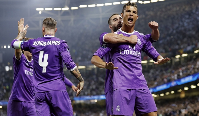 Cristiano Ronaldo 28