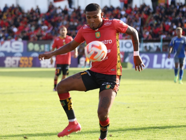 Luis Estupiñan 2