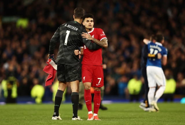 Luis Diaz-Everton-Liverpool-Premier League-2024