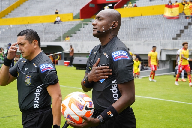 Arbitro Augusto Aragon