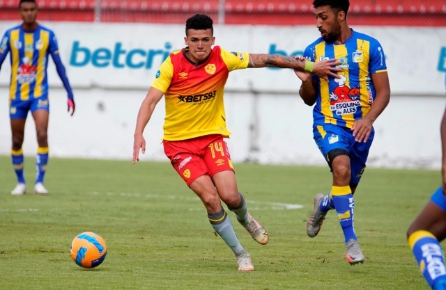 Ronald Briones