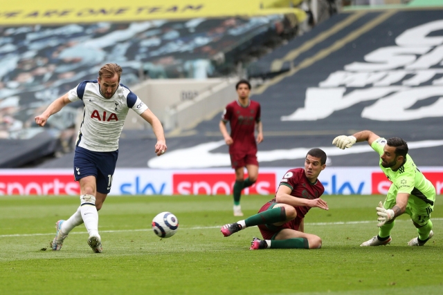 Harry Kane 3