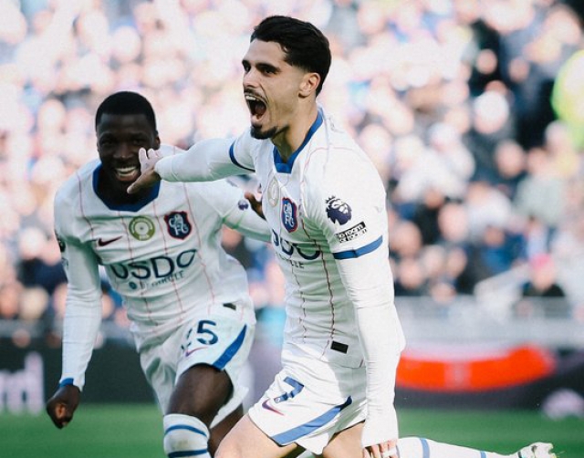Moises Caicedo 7