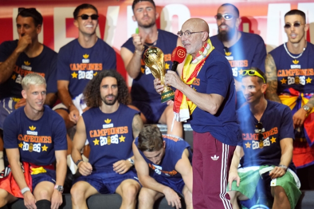 Luis de la Fuente-spain-fifa-world-cup-2026-parade